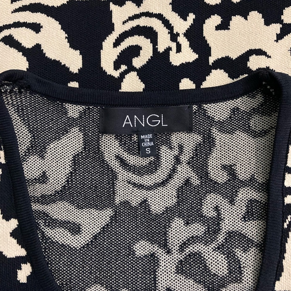 ANGL - Picture 6 of 6